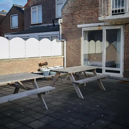 아파트 Locals Beach Katwijk *